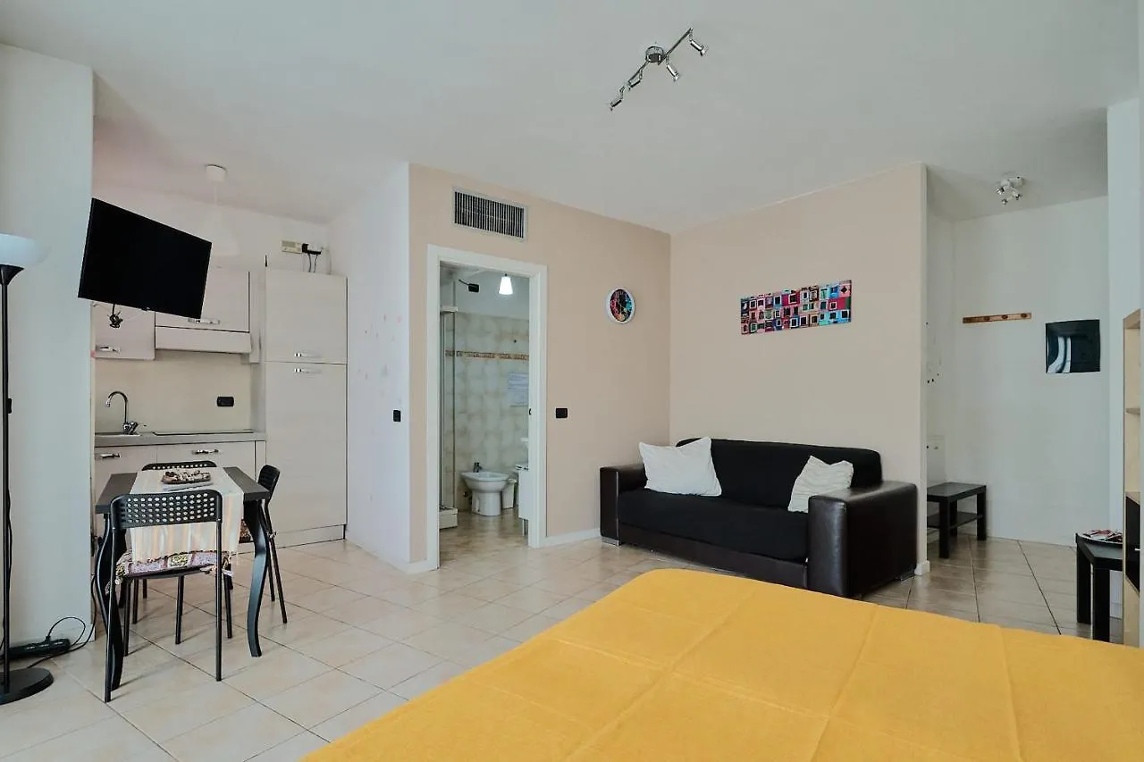 Milan Suite B2-Hosted By Sweetstay Italy